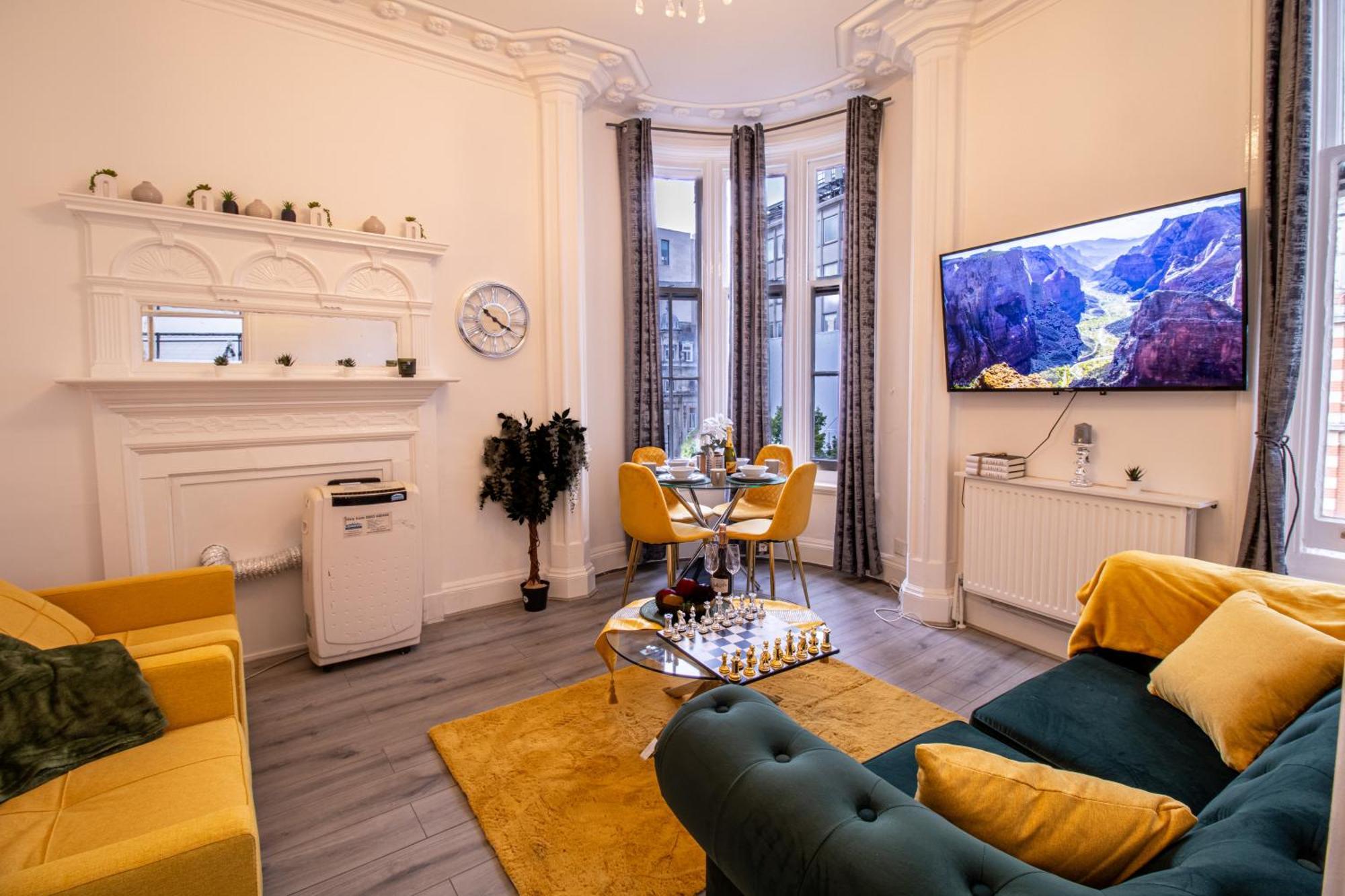 Luxurious Apartments On Oxford Street London Eksteriør billede