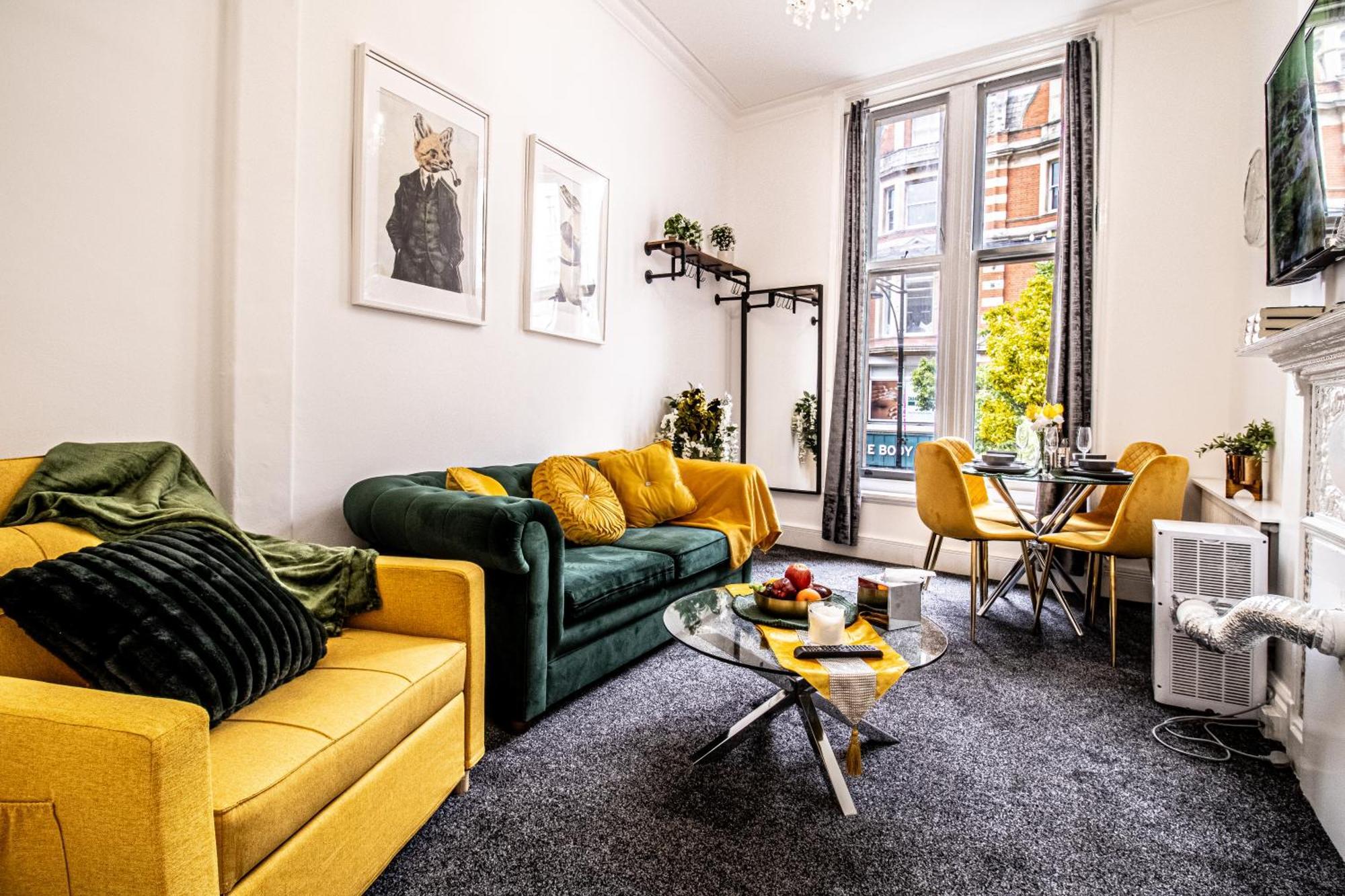 Luxurious Apartments On Oxford Street London Eksteriør billede