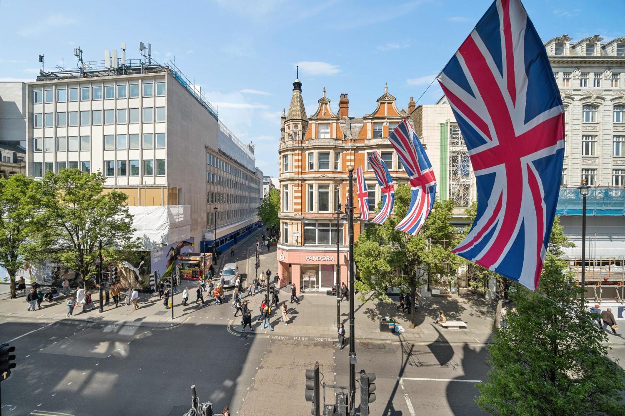 Luxurious Apartments On Oxford Street London Eksteriør billede